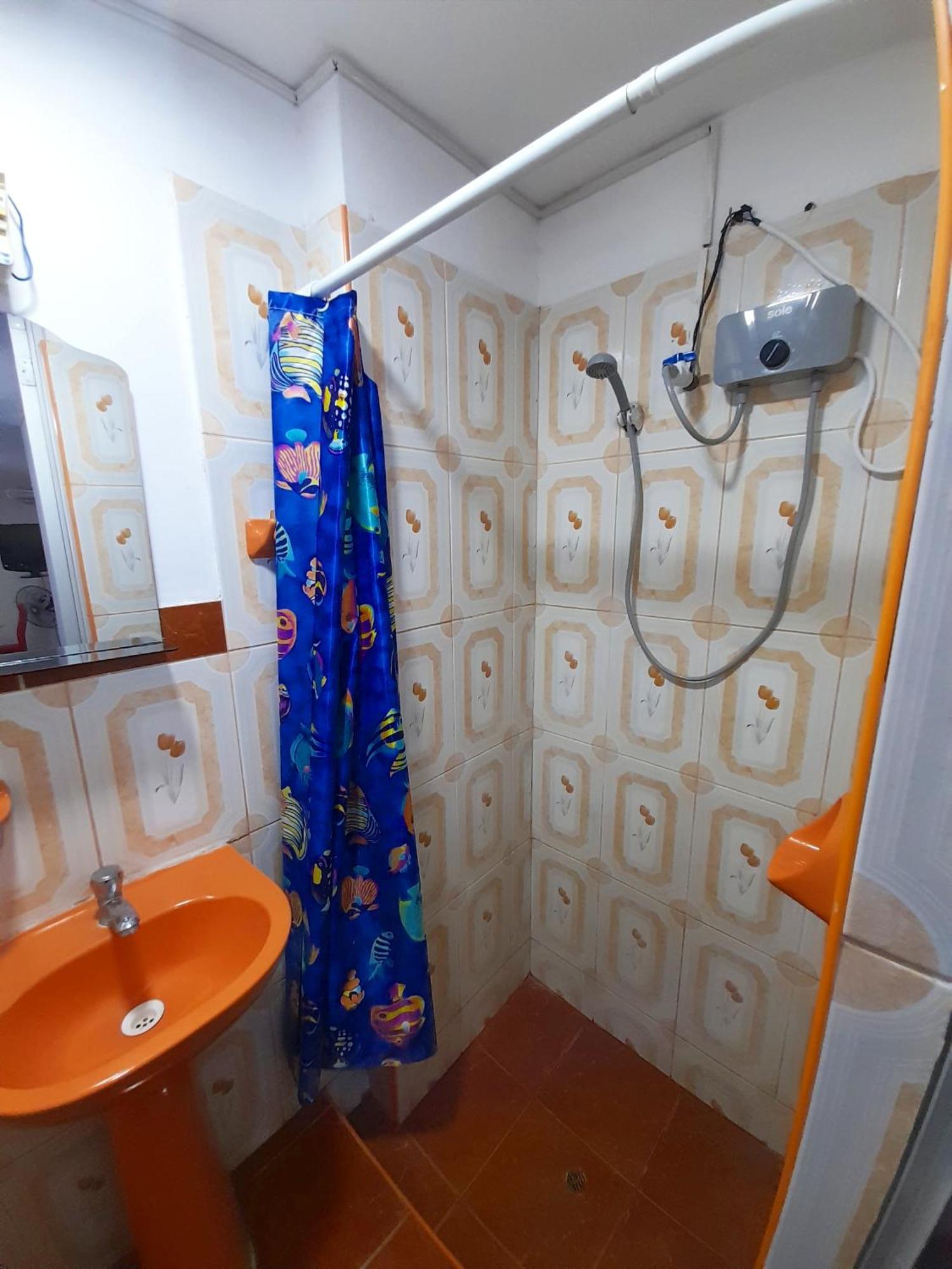Отель Travel House Ика Экстерьер фото